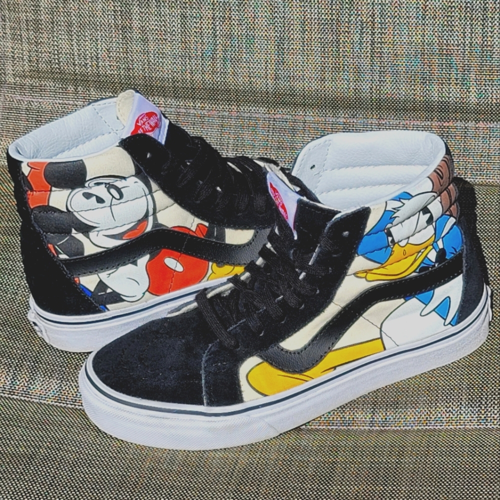 Vans Disney Sk8 Hicut Mickey & Friends Sneakers - Wmns Size 6.5 or 23cm